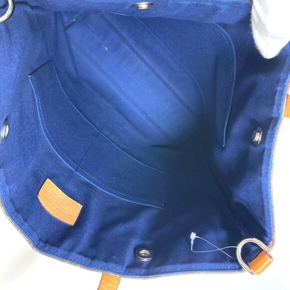 LOUIS VUITTON Authentic Brown Monogram Canvas Shoulder Bag - Picture 13 of 16